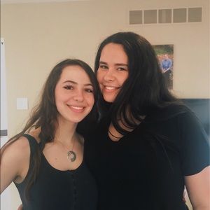 Meet your Posher, Brianna